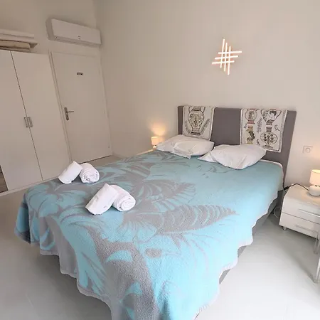Holiday home Ref Jas - Palmes Dproperties